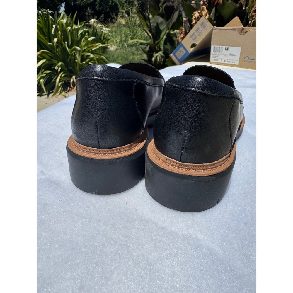 Clarks Westlynn Glow Black Leather Penny Loafers Lug Sole Shoes Womens 7 M - Picture 3 of 7